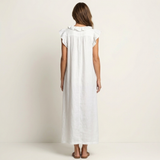 Josette | Maxi Vestido de Linho com Detalhes em Renda em V