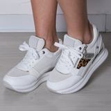 Molly - Fashionable Sneaker