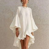 Vestido Sofisticado Amelia com Babados e Corte Assimétrico