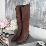 Bota vaquera Selenay alta de color marrón oscuro