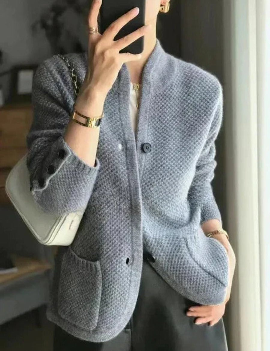 Penélope | Cardigan de Lã com Fecho de Botões