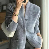 Penélope | Cardigan de Lã com Fecho de Botões